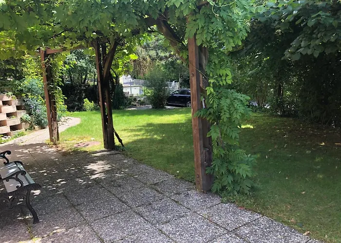 Little Nest La Tour-de-Peilz